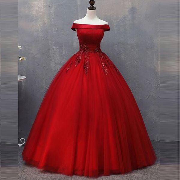 Vestido de fiesta de tul rojo Vestidos de novia Fuera del hombro Apliques de encaje con cuentas Longitud del piso Vestidos de novia hermosos simples Hechos en China