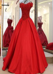Vestidos de pelota hinchados rojos vintage Vneck Boade Boade Saudi Arabic Prom Vestidos Apliques Lace Up Formal Party Dress Robe de Soiree9972419