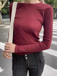 Vin rouge basique à manches longues t-shirt pour femme col rond mince coton t-shirt automne décontracté Vintage Streetwear Y2k hauts 240301