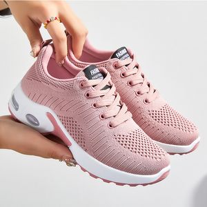 Chaussures pour femmes rouges baskets en maille pour femmes chaussures de marche à plate-forme respirante chaussures de Tennis légères dames entraînement athlétique