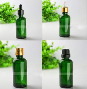 L'huile essentielle liquide rechargeable d'E met en bouteille le récipient cosmétique vert de l'emballage 50ml