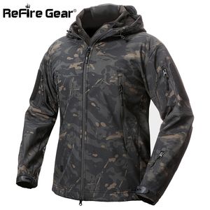 ReFire Gear Shark Skin Soft Shell Tactical Military Jacket Hombres Impermeable Fleece Coat Army Ropa Camuflaje Windbreaker Jacket 201124