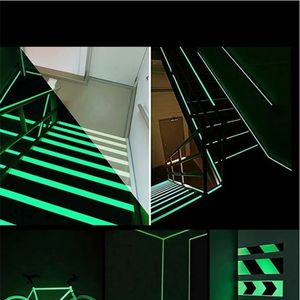 Bande fluorescente réfléchissante bande lumineuse vert avertissement sol lumière stockage escalier anti-dérapant autocollant