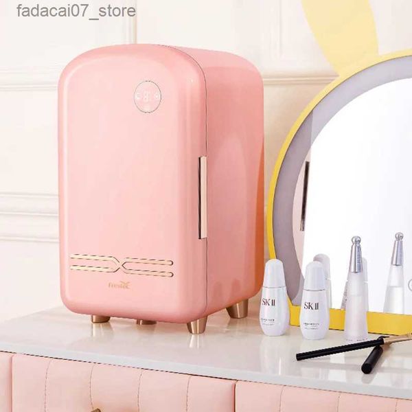 Réfrigérateurs Congélateurs 12L Mini réfrigérateur maquillage de luxe réfrigérant écran tactile avec lumières LED pour une protection thermostatique intelligente de la peau Q240326