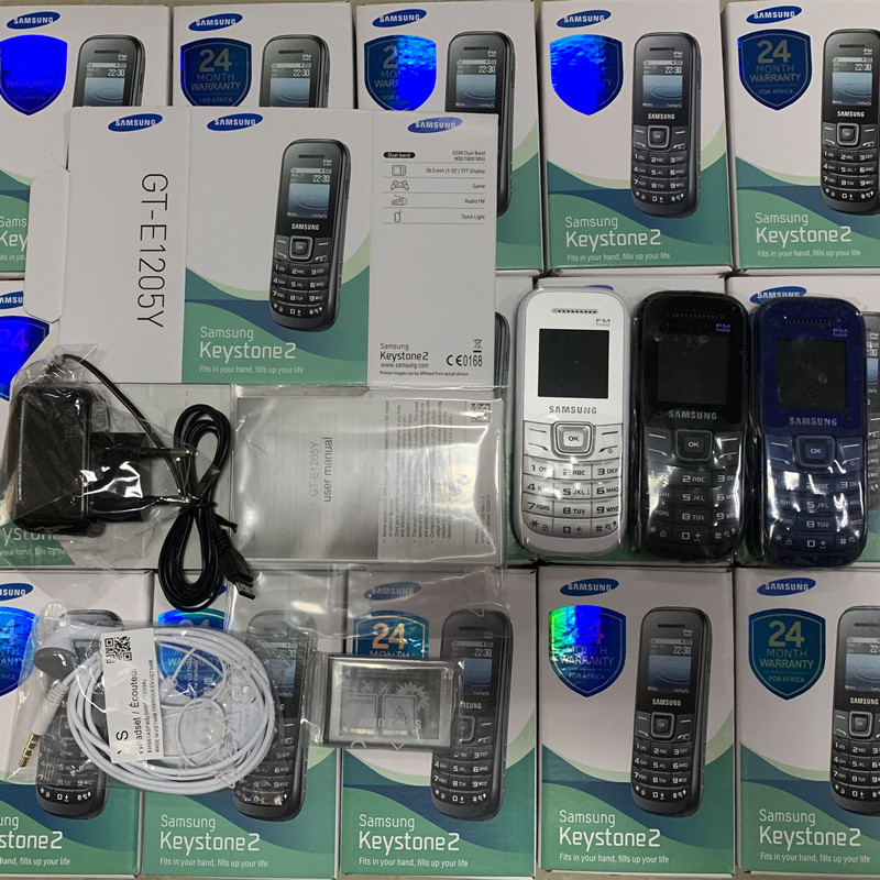 Téléphones portables remis à neuf Samsung 1205Y 2G GSM FM téléphone portable débloqué pour étudiant vieil homme avec boîte