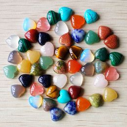 Reiki, cabujones de piedra suelta de cuarzo con forma de corazón de 10mm, cuentas de siete Chakras para fabricación de joyas, cristal curativo al por mayor