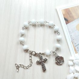 Religieuze kruis sieraden metalen roos witte kristal rozenkrans armband