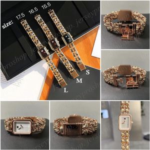 Montre à quartz pour femme avec cadran carré et bracelet en chaîne 17,5/16,5/15,5 cm