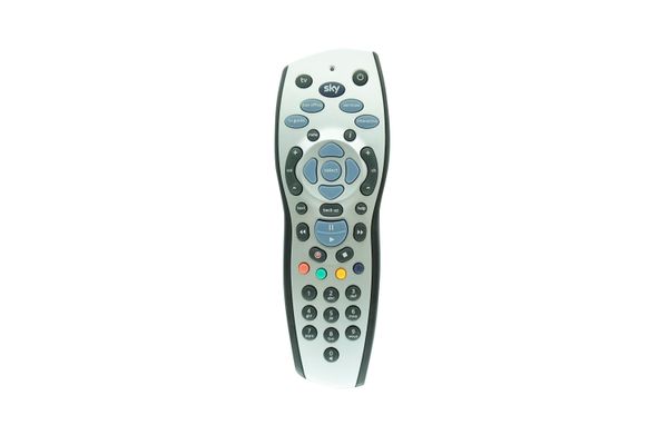 Télécommande pour Sky URC1672-00-01R01 S3F80KBXXV-C0CB REV.9F Sky HD Box TV Récepteur