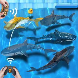 Télécommande Shark Kids Toys for Children Boys Garçons Cadeaux de Noël Bath Piscines Piscines Water RC Animal Clown Fish Robots Submarine 240418