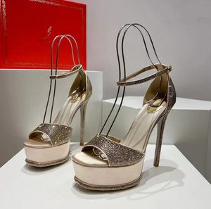 René Caovilla Sandale Designer la cheville enveloppée de sandales en cuir breveté Hingestone Chaussures de soirée Crystal Crystal en sandales en strass de fête Chaussures de mariage