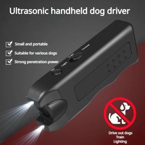 Weerspoelen Nieuwe ultrasone hond Repeller Handheld Barking Stop Pet Trainer Led Flash Attack Dogs Outdoor Expeller Anti Dog Bark Pets Supplies