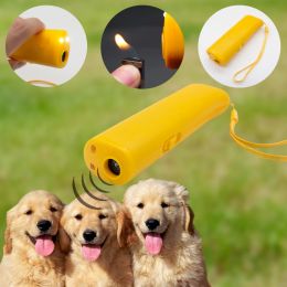 Repelentes Repellador de perros ultrasónico Dispositivo de entrenamiento de perros anti ladridos Deterrente de corteza para perros sin batería para dropshipping