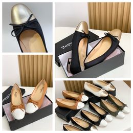 REPETTO AVEC BOX TOP QUICTION Design Sandals Luxury Slippers Fomens Crystal Heel Bowknot Dancing Shoes Room Gai Platform Size 35-39 5cm