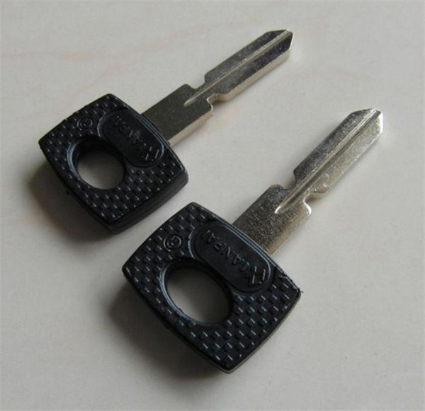 Reemplazo de la llave de la llave en blanco del transpondedor de automóvil para el estuche de la llave Mercedes Benz no puede colocar el chip dentro de 233Y3106022