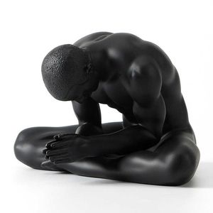 Résine Creative Body Art Naked Man Sculpture Dévot Pilgrim Accueil Figurines décoratives Artisanat Sitter Palm Ensemble Miniature 210804