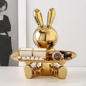 Résine Electroplated Astronaut Rabbit Tray Figurines For Interior Home Office Desktop Rangement Container Decor Objets 240416