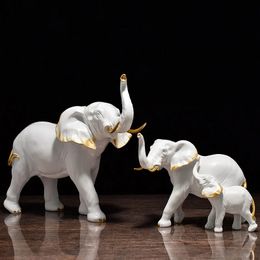 Figuras de elefante de resina para la fortuna interior de la suerte Collection Home Colección Decoración de la sala de estar objeto 240411