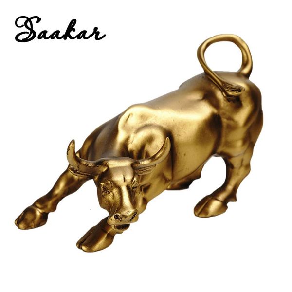 Resina Golden Wall Street Bull Figuritas Oficina en casa Escritorio Feng Shui Arte OX Estatua Decoración Modelo Escultura Decoración Objeto Artículo 240322