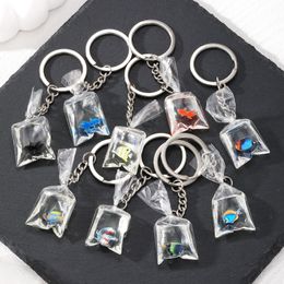 Resin Goldfishf Water Sac Keychain Creative Koi Tropical Coral Fish Marine Animaux Kning For Women Men Boad Boîte de voiture