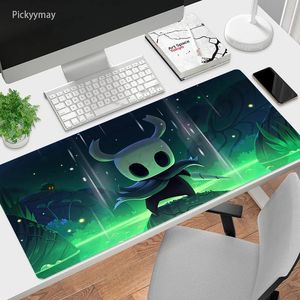 Repose Hollow Knight Anime Tapis de Souris Pc Gamer Tapis de Souris Clavier de Jeu Tapis de Table en Caoutchouc Naturel Tapis de Bureau Tapis de Souris de Dessin animé 90x40 cm