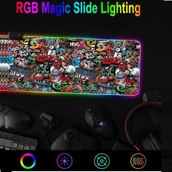 Repose les grands joueurs de souris Pad Graffiti RGB Backlight Keyboard Mice Mat Gaming Mousepad pour ordinateur portable PC Couvre-table d'ordinateur