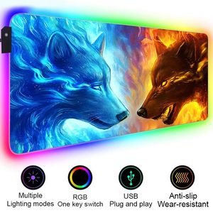 Rust RGB Mouse Pad Gamer Mats Animal Wolf MousePad XXL Gaming Keyboard Speed ​​Desk Mat voor PC Gamer Glowing Large Mausepad met LED