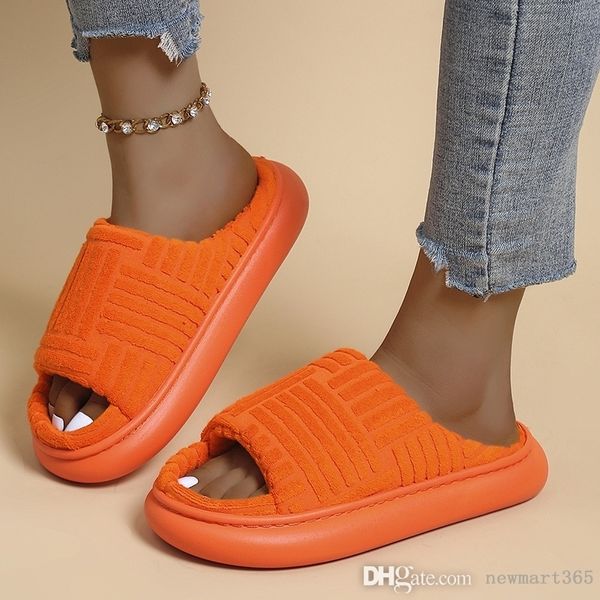 Retail 2022 Summer designer femmes Pantrons de serviette ouverte ouverte Soled Slides One Line Home Chaussures