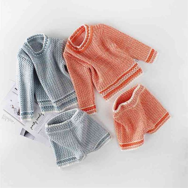 Vente au détail Spring Automne Baby Girl Gentlewomen Vêtements Ensembles Sweatwear à manches longues + Shorts Mode Tenues Enfants 0-2T E86001 210610