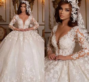Retro 2023 Lace Wedding Jurk Princess Ball Jurk Beading Bridal Troogs Shinny lange mouwen Lace Appliques ivoor Arabisch Dubai Robe de Mariage