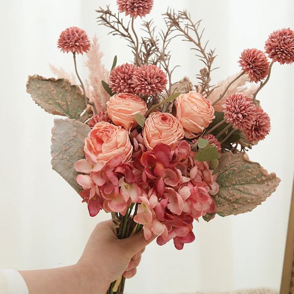 Rétro fleurs de soie artificielle Rose Bouquet mariée tenant fausse fleur mariage maison Table décor de haute qualité automne noël en vrac 240313