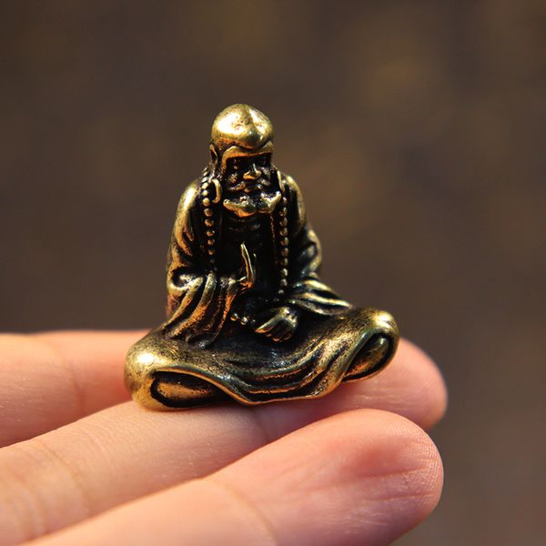 Rétro Laiton Dharma Bouddha Mini Statue En Cuivre Massif Bodhidharma Maître Figurines Décoration De Bureau Artisanat Cadeaux C0220