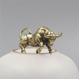 Pendentif porte-clés haussier rétro Protection de la richesse et de la sécurité Pendentif zodiaque Poignée artisanale en bronze