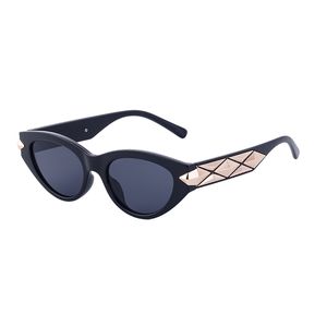 Lunettes de soleil rétro œil de chat pour femmes, Photos de rue tendance, petites lunettes de soleil résistantes aux UV, vente en gros transfrontalière