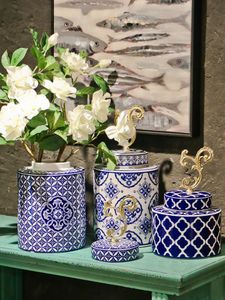 Jarrón de porcelana azul y blanco clásico Retro con tapa, tarro de almacenamiento, decoración de arreglos florales para el hogar chino, organización 240105
