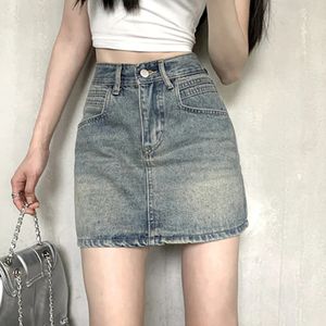 Retro Dark Short A Word Denim Jirt Spring Y2K Vintage Femmes Coréen High Belt Mini jupes Taies Jean Robe 240424