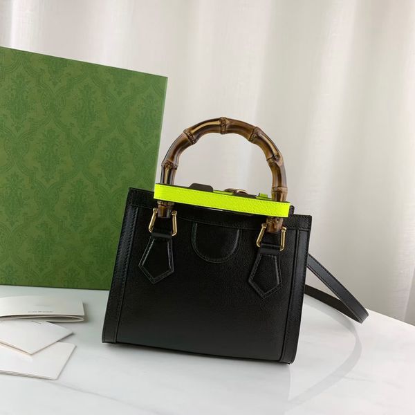 Bolso de diseñador retro Bolso de señora Totes con asa de bambú Bolsos pequeños de cuero de alta calidad para mujer Moda de lujo Bolso cruzado con cuerpo cruzado billetera