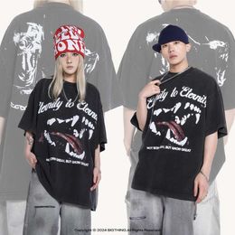 Retro Designer T-shirts pour hommes et femmes Saint Michael Comic Print American High Street Loose Hip Hop Mens Womens Short Sleeve Trendy