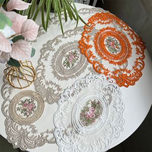 Tapetes para tazas de estilo francés Retro, tapetes multifuncionales, manteles individuales de encaje ovalados bordados hechos a mano para tazas de té