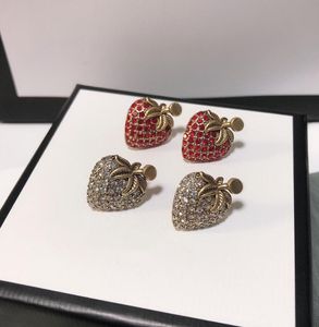 Rétro Full Diamond Strawberry Boucles D'oreilles Goujons Classique Marque Oreille Stud Designer Boucles D'oreilles Ont Timbre pour Femmes Lady Party Bijoux De Mariage Avec Boîte