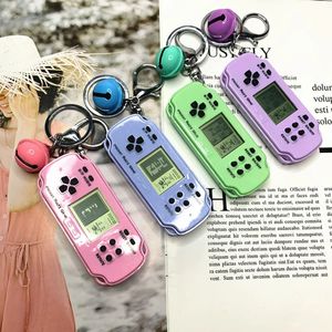 Retro game elektronische gameconsole ingebouwde 26 games videogame handheld game spelers Toys Kerstmis Kindercadeaus met sleutelhanger