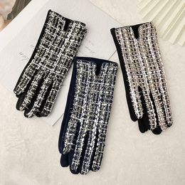 Rétro or soie petit parfum automne et hiver élégant cachemire gants chauds femme style coréen doigt épaissi cyclisme écran tactile gants prix usine