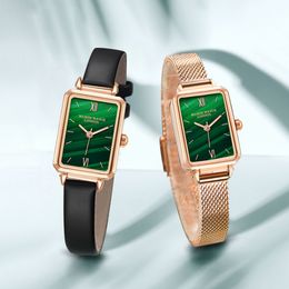 Reloj retro con esfera verde y temperamento simple para mujer, relojes de cuarzo, cinturón de acero neto y correa de cuero genuino, paisajes especiales, relojes de pulsera delicados para niñas