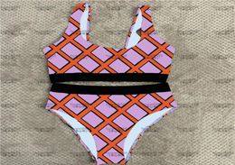 Retro Highgrade Bikinis Hipster Peded Women039s Designer Swimpakken Buiten strandvakantie Zwemmen Kandage Drag vier seizoenen 6699141