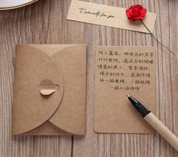 Tarjeta de felicitación de papel Kraft retro creativo Diy Handme Flower seca Cumpleaños de San Valentín Día Universal Bendición Regalos VTKY21688963744