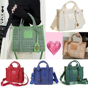 Retro Kurt Geiger Bags Cross Cross Body Hands Hands Hands Hands Hands Mens Rainbow Designer Sacs Luxurys Sac à bagages épaule