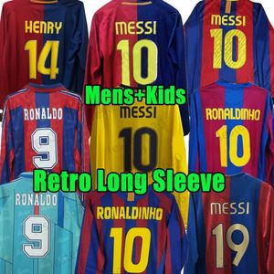 Maillots de football rétro à manches longues Barca 96 97 08 09 10 11 XAVI RONALDINHO RONALDO Finales de Barcelone Maillot de pied classique 16 17 Maillot de football vintage pour enfants