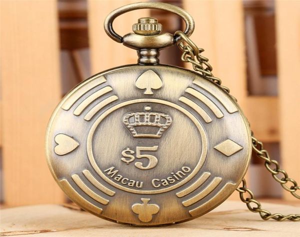 Retro Macau Casino Chip Money Poker Design Quartz Pocket Watch Copper Nostalgia FOB Collier Chaîne Souvenir Cadeaux pour hommes Women6301251