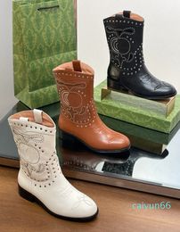 Botas de vaquero Retro con punta puntiaguda para Mujer, de cuero auténtico, sin cordones, tacones cuadrados Chelsea cortos, Botas occidentales de media pantorrilla para Mujer bordadas