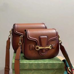 Retro zadeltas Klassiek Designer Damestas Leren schoudertassen Mode Winkelen boekentassen bruine hobo handtas bakken crossbody messenger bags portemonnee Luxe portemonnees